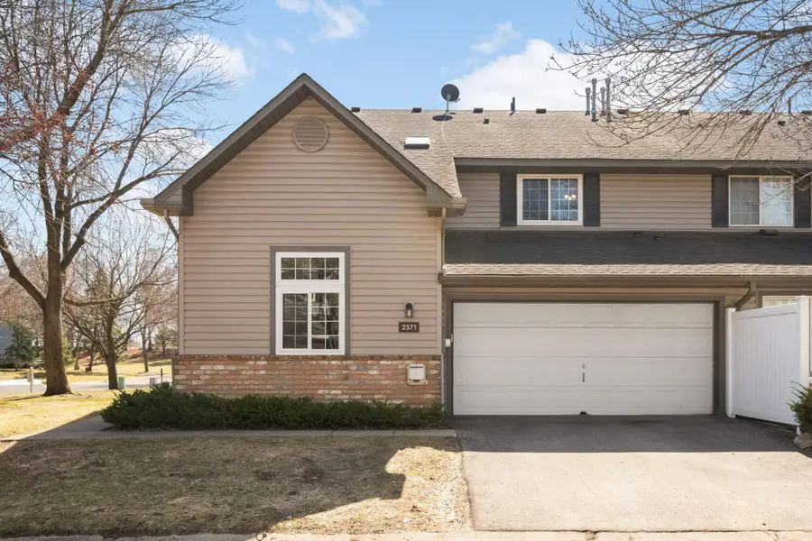 2571 Bedford Court, Mendota Heights, MN 55120 - #2