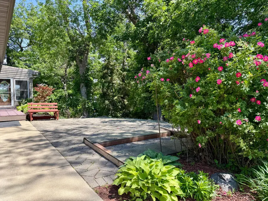 1907 S Shore Drive, Albert Lea, MN 56007 - #2