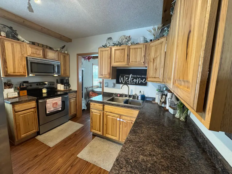 610 Hipple Avenue, Henning, MN 56551 - #2