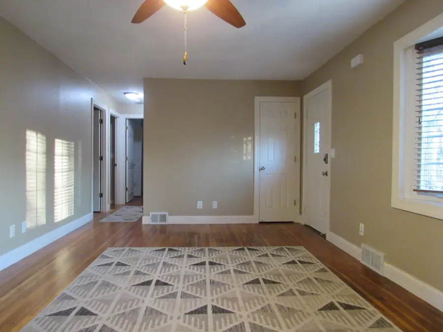 5340 Byron Avenue N, Crystal, MN 55429 - #3