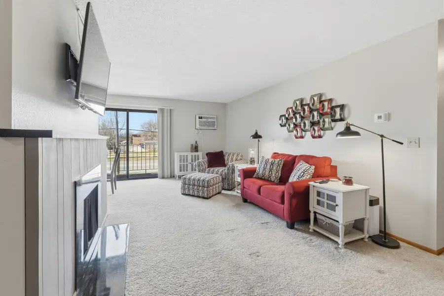 2401 16th Avenue S #13, Fargo, ND 58103 - #3