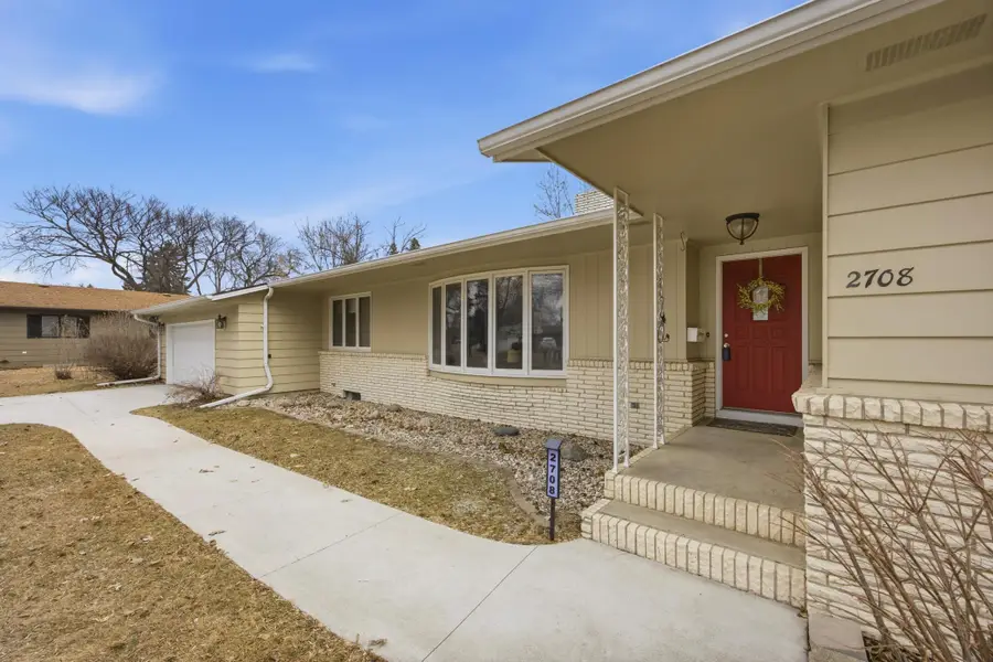 2708 11th Street S, Fargo, ND 58103 - #3