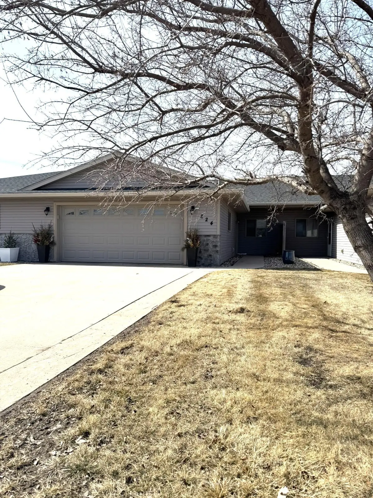 224 25th Street Se, Willmar, MN 56201 - #1