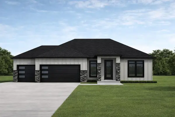 538 Chapman Hills Court, Hudson, WI 54016