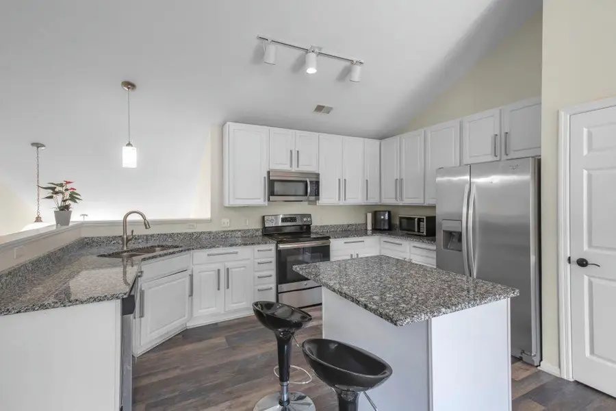 7466 Derby Lane, Shakopee, MN 55379 - #3