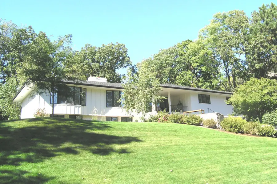 7108 Shannon Drive, Edina, MN 55439 - #2