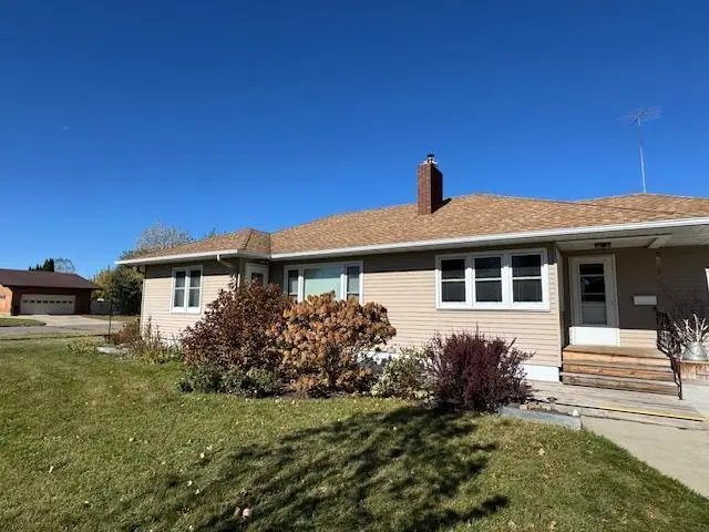 524 Irving Avenue Sw, Wadena, MN 56482 - #2