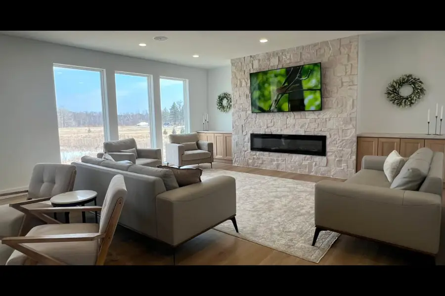 16135 Mankato Street Ne, Andover, MN 55304 - #3