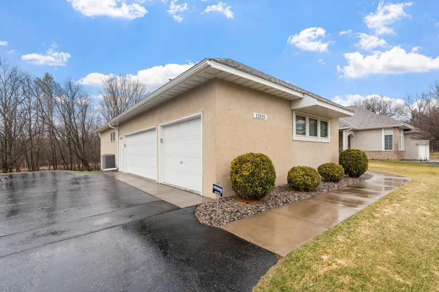 12525 42nd Avenue N, Plymouth, MN 55441 - #3