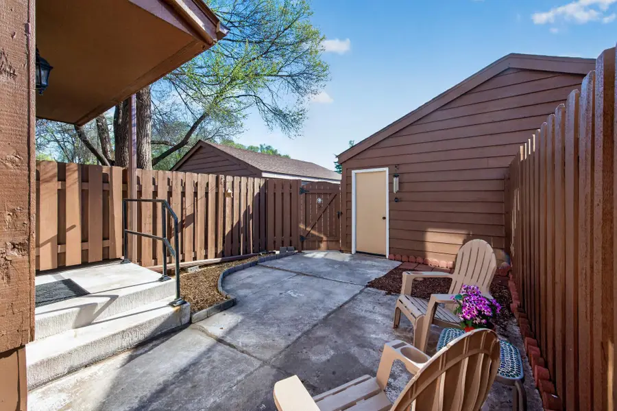 2457 Crestwood Drive, North Saint Paul, MN 55109 - #3