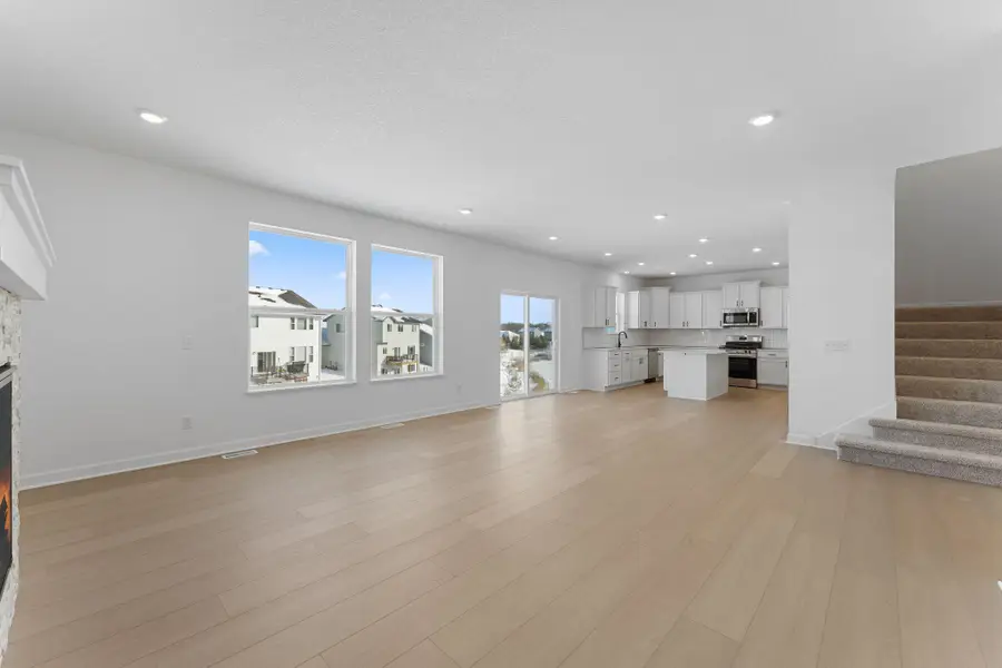 1248 Deerpath Drive Ne, Hanover, MN 55341 - #3