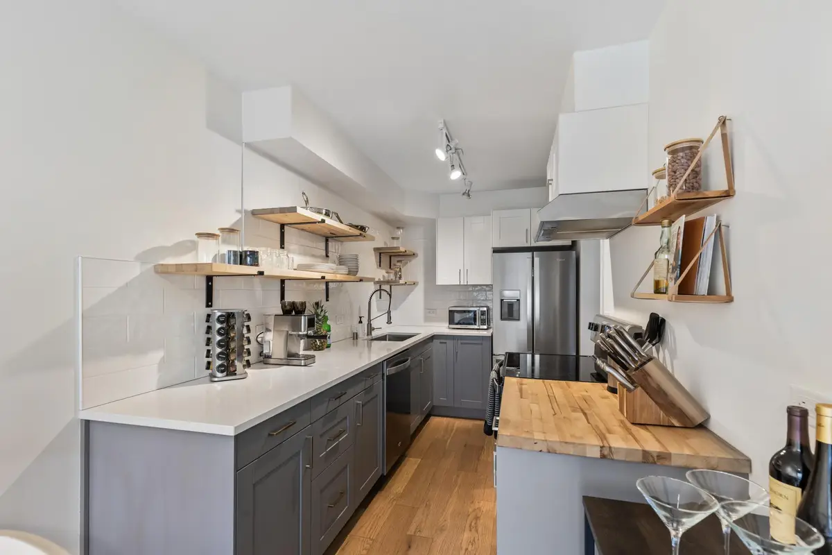 2928 Dean Parkway #2L, Minneapolis, MN 55416 - #1