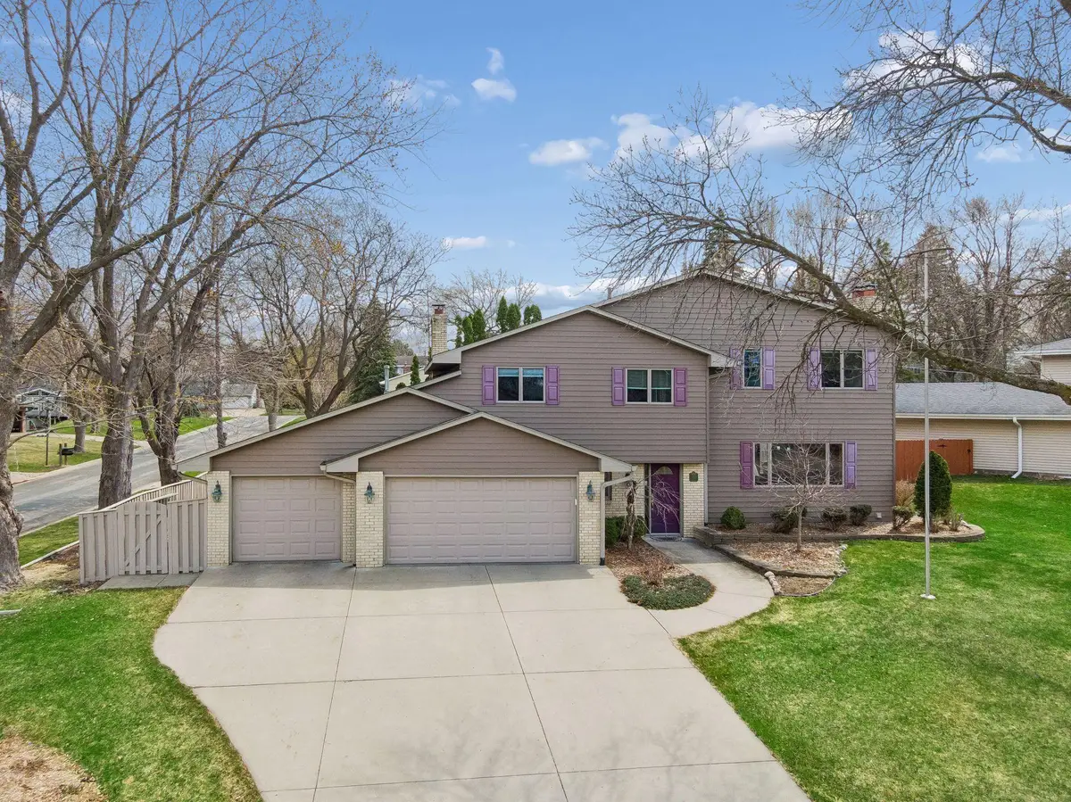 11513 Ravoux Avenue, Burnsville, MN 55337 - #1