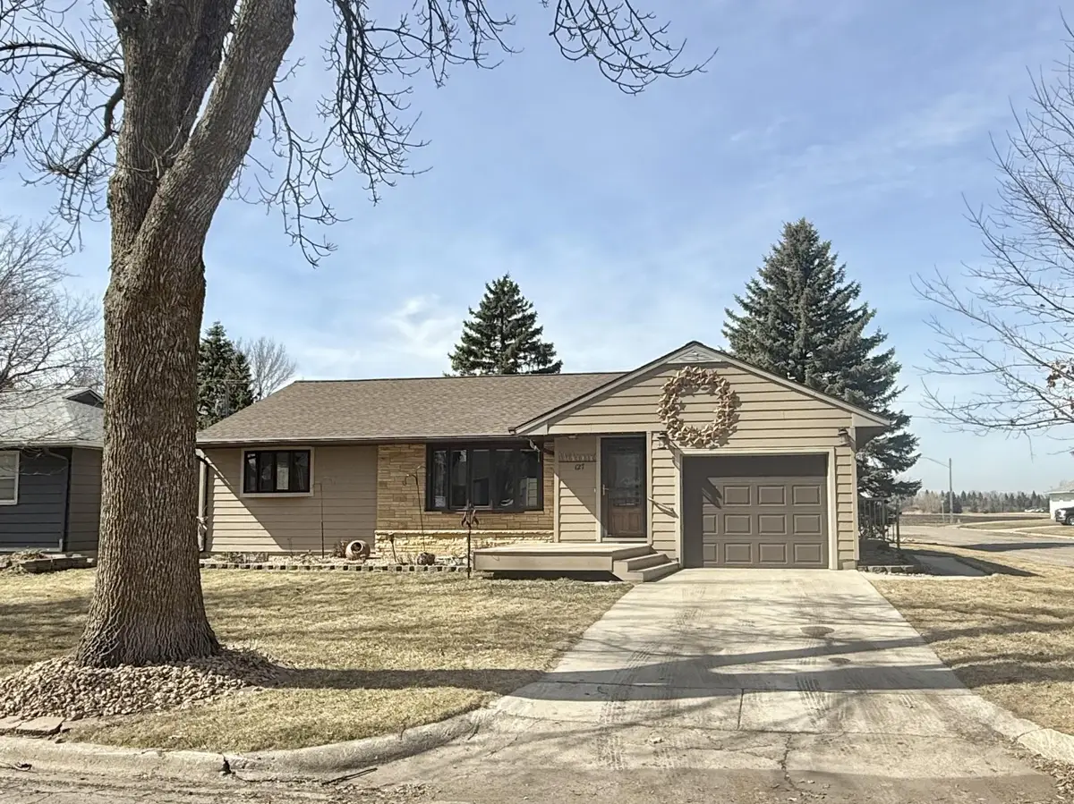 127 4th Street Nw, Clara City, MN 56222 - #1