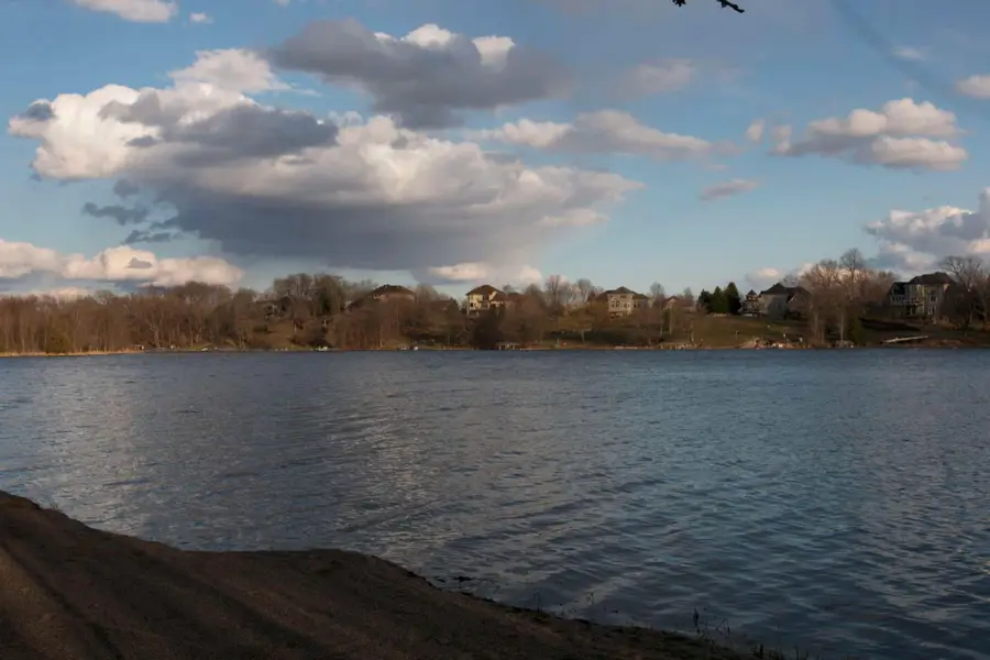 981 Peninsula Point Road, Shakopee, MN 55379 - #3