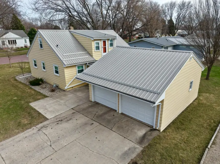 900 10th Street S, Saint James, MN 56081 - #2