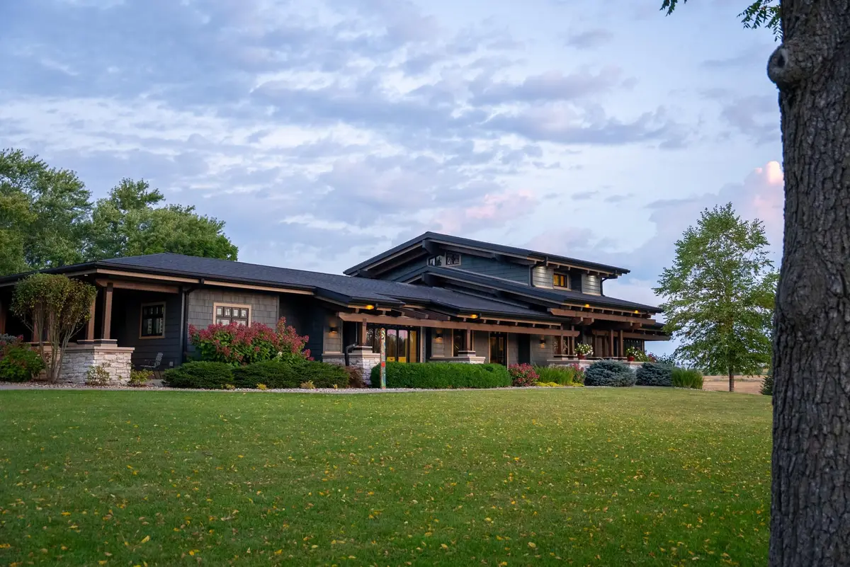 32979 County Road 1, La Crescent, MN 55947 - #1