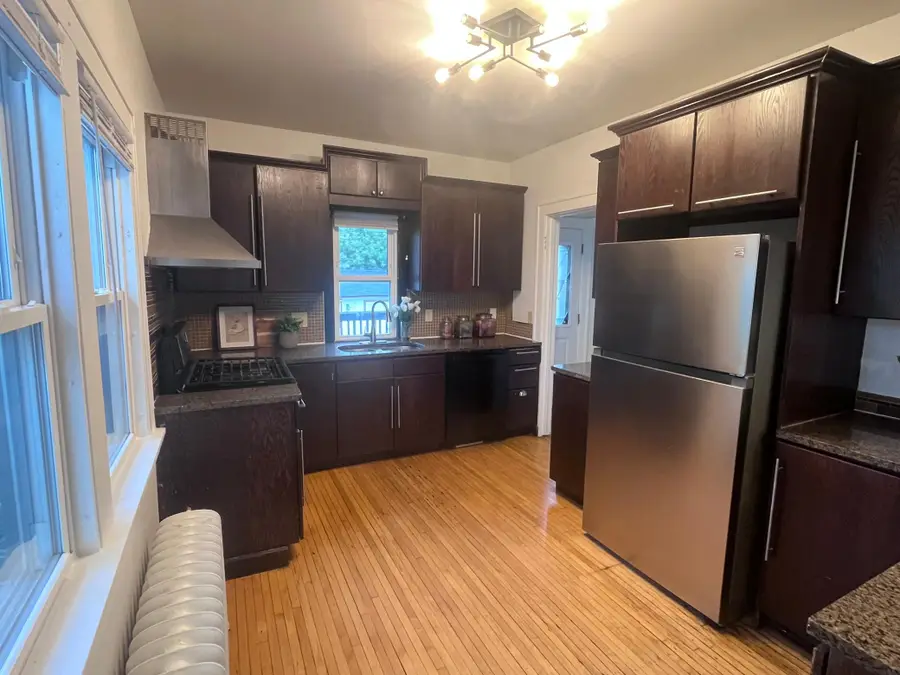 2923 Russell Avenue N, Minneapolis, MN 55411 - #3