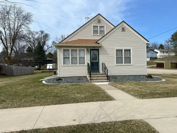 401 Main Street S, Lonsdale, MN 55046