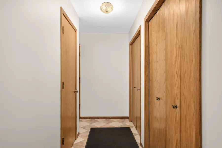 2710 Dale Street N #B-116, Roseville, MN 55113 - #2