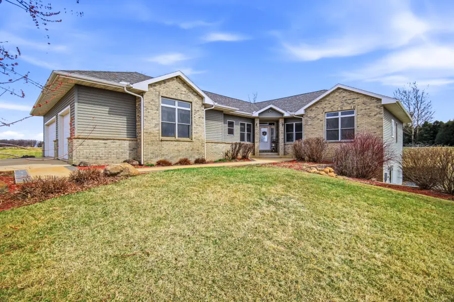 1618 27th Street Nw, Austin, MN 55912 - #2