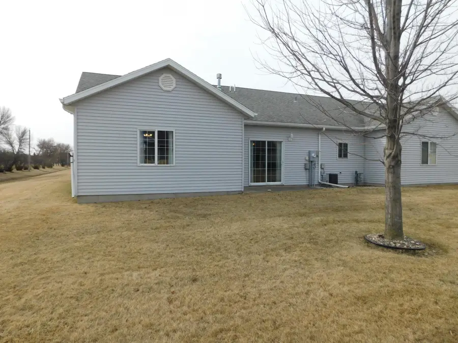 519 2nd Street Nw, Dilworth, MN 56529 - #3