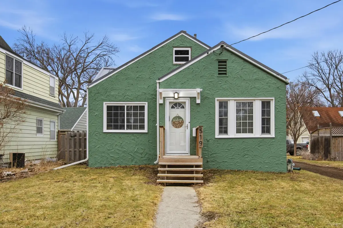 519 14th Street S, Fargo, ND 58103 - #1