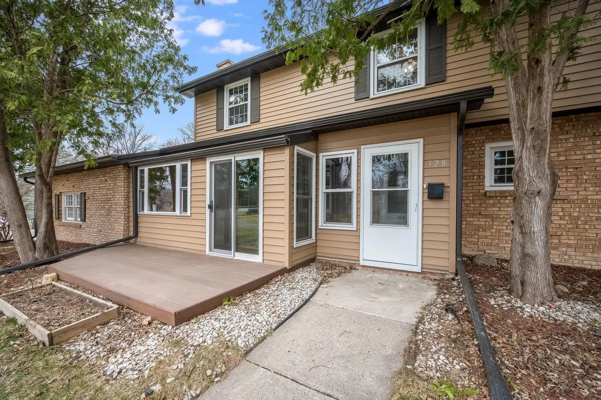 328 S Redwood Drive, Mankato, MN 56001 - #1