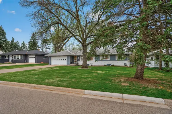 1710 Fry Street, Falcon Heights, MN 55113