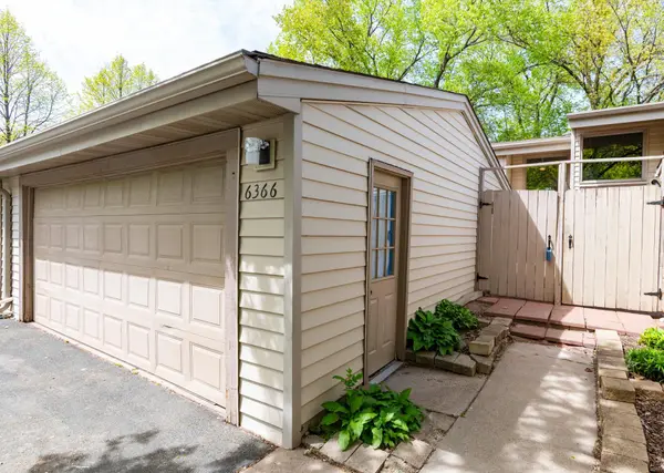 6366 Aspenwood Plaza, Woodbury, MN 55125