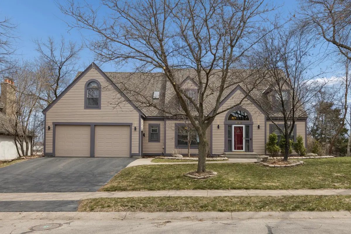6565 Cherokee Trail W, Eden Prairie, MN 55344 - #1
