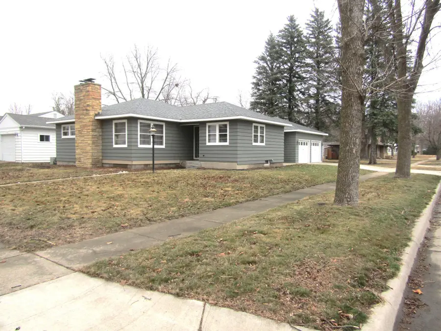 1202 N 5th Street, Montevideo, MN 56265 - #2