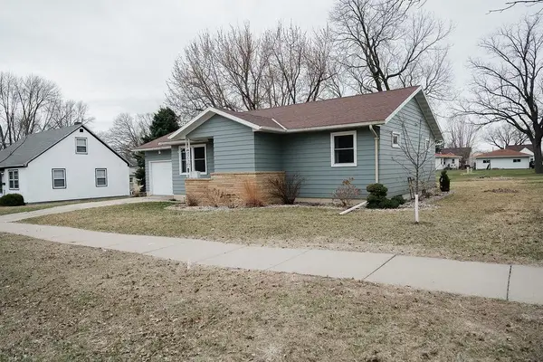 316 S Galbraith Street, Blue Earth, MN 56013