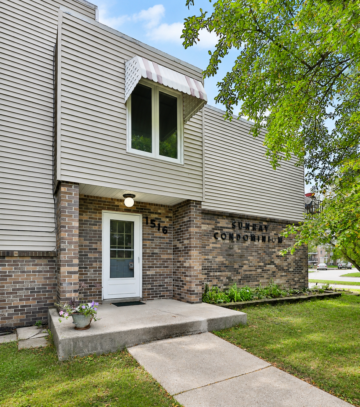1516 19 1/2 Street S #6, Moorhead, MN 56560 - #1