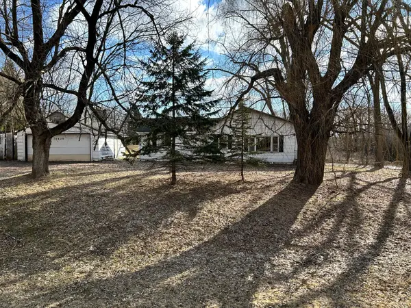 13829 Isleton Avenue N, Hugo, MN 55038
