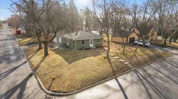 228 8th Avenue N, Sauk Rapids, MN 56379