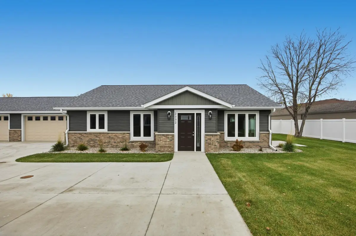 2332 30th Avenue S, Fargo, ND 58104 - #1