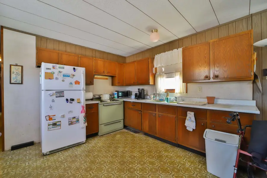 109 Velkommen Street Ne, Staples, MN 56479 - #3