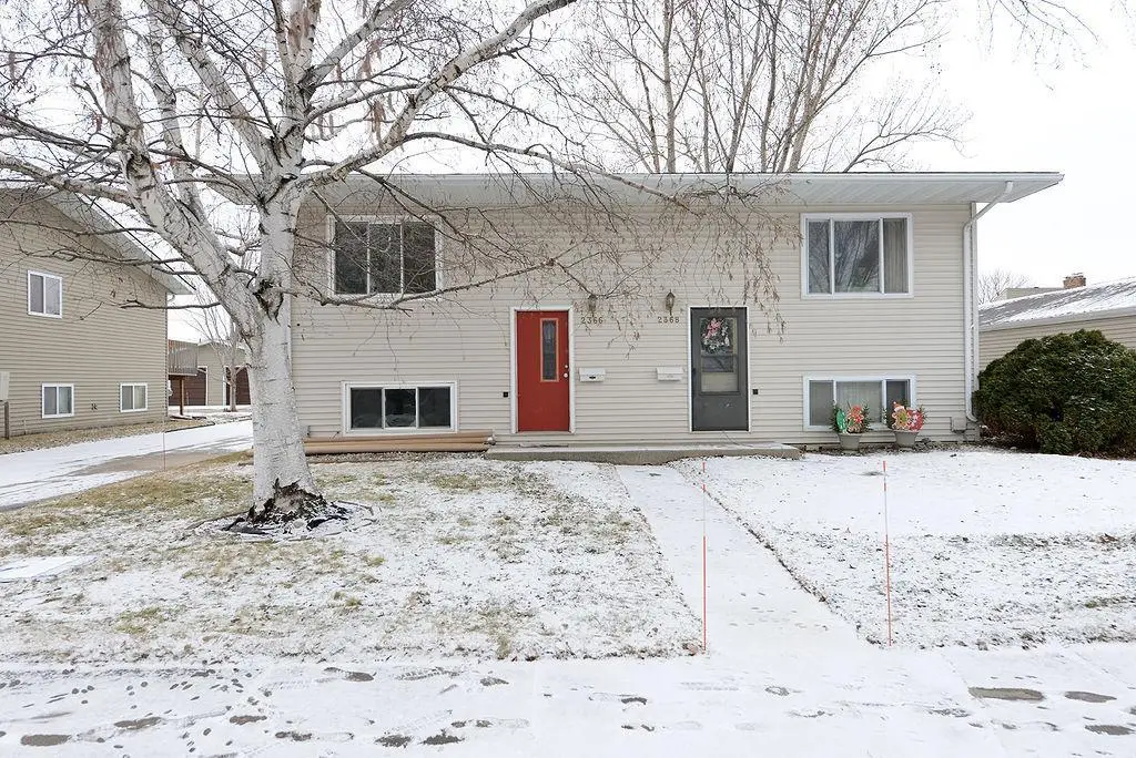 2366 20th Avenue S, Fargo, ND 58103 - #1