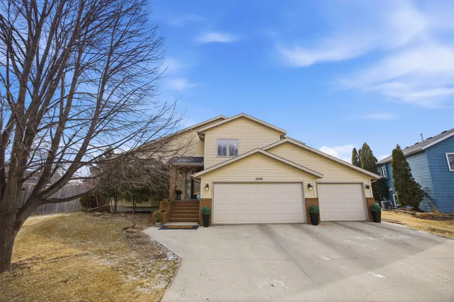 2846 33rd Street S, Fargo, ND 58103 - #2