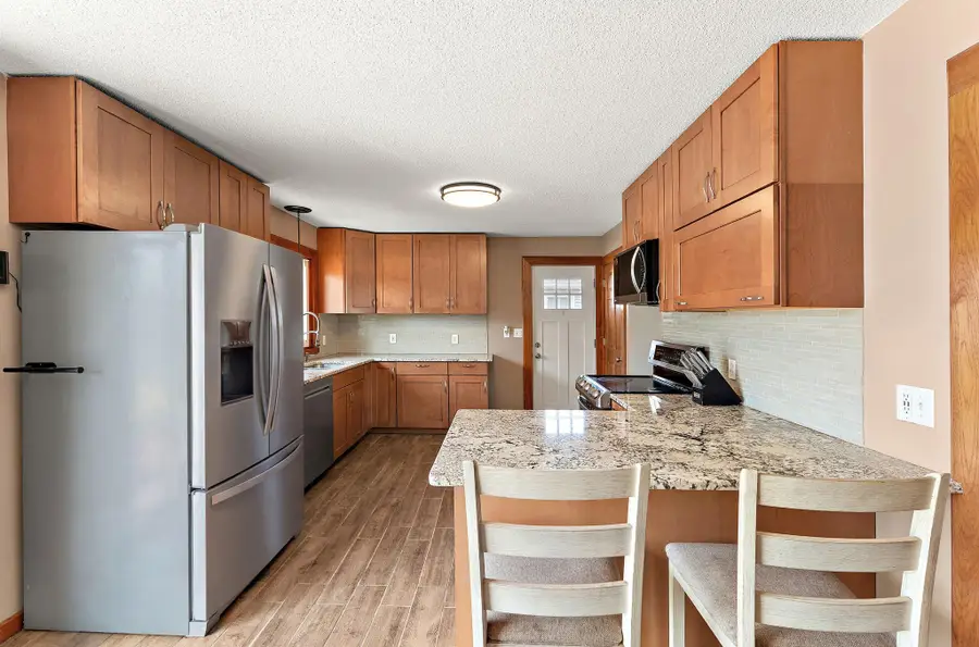 7077 Delaney Avenue, Inver Grove Heights, MN 55076 - #3