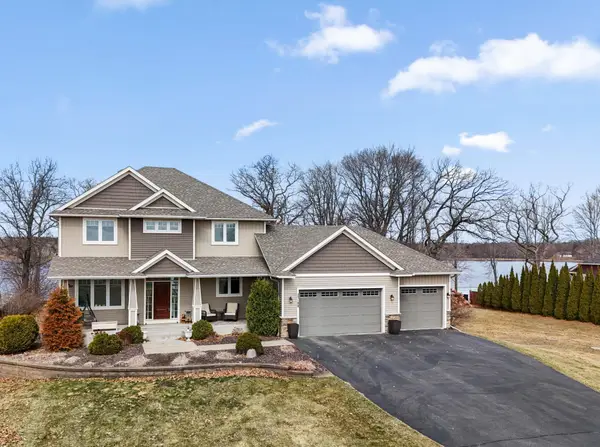 25188 Firefly Avenue, Wyoming, MN 55092