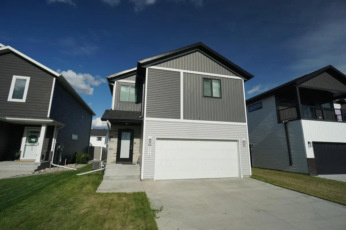 8068 Goldfinch Drive, Horace, ND 58047 - #1