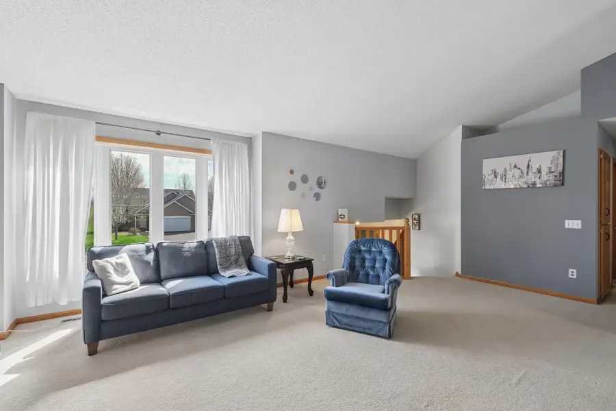 21089 Ibis Avenue, Lakeville, MN 55044 - #3