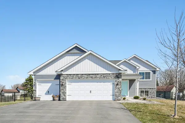 206 9th Ave Court Nw, Lonsdale, MN 55046