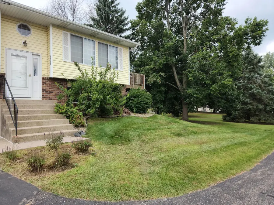 4418 Clover Lane #B, Eagan, MN 55122 - #2