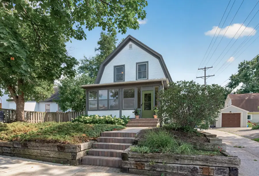 913 E 39th Street, Minneapolis, MN 55407 - #2