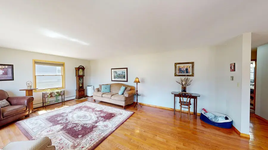 206 West Street, Walters, MN 56097 - #2