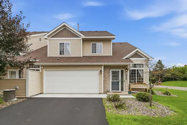 2222 Boulder Pointe, Shakopee, MN 55379