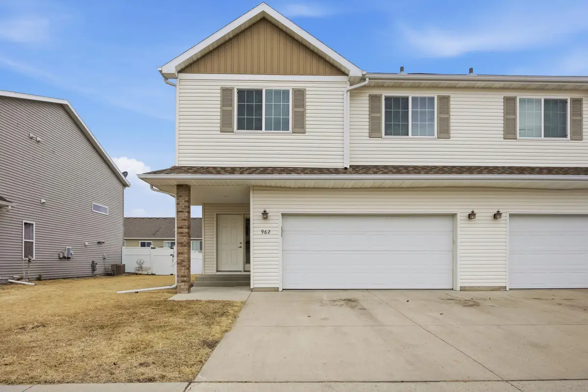 962 31st Avenue W, West Fargo, ND 58078 - #1